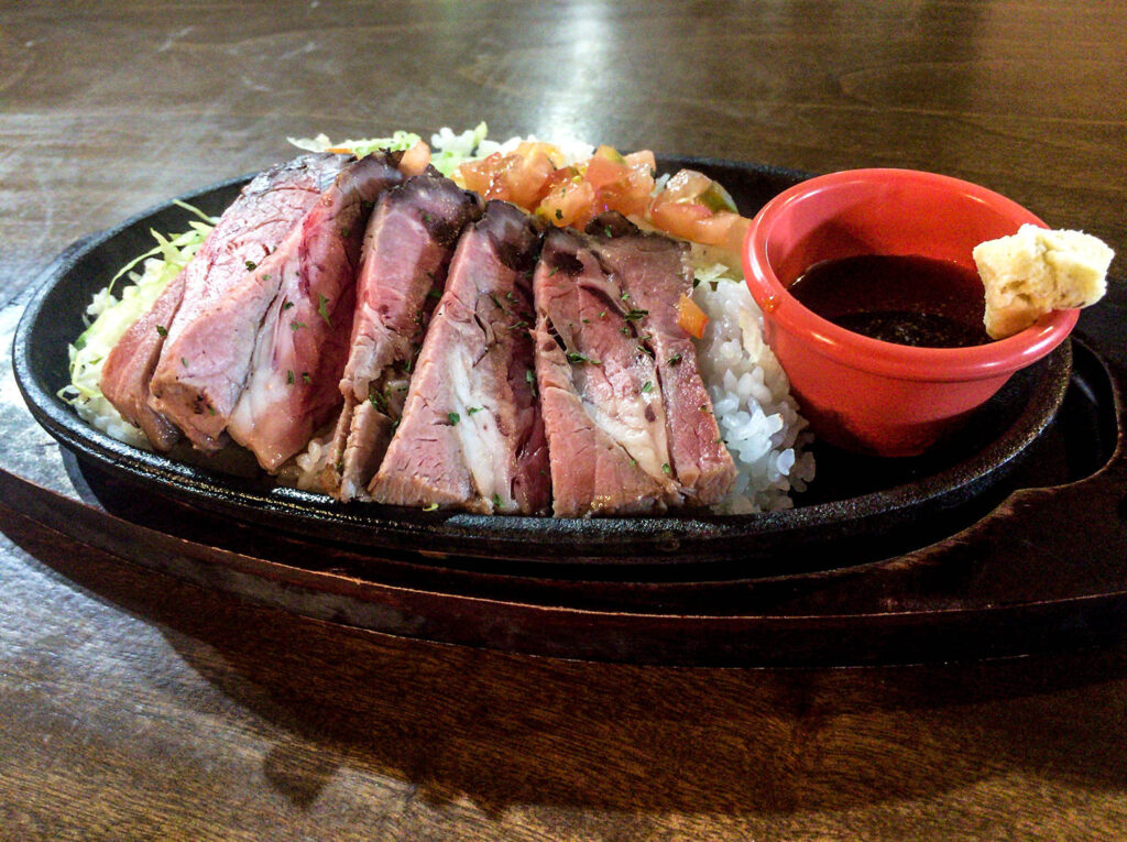 厚切りローストビーフ丼