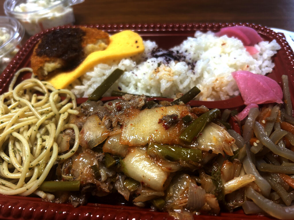 【旨辛人気】豚キムチ弁当