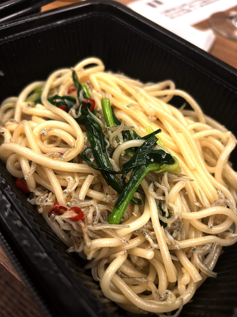 しらすと青ネギのペペロンチーノ