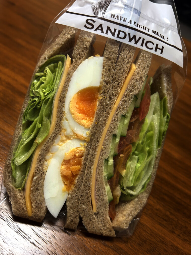 ハムチーズサンド