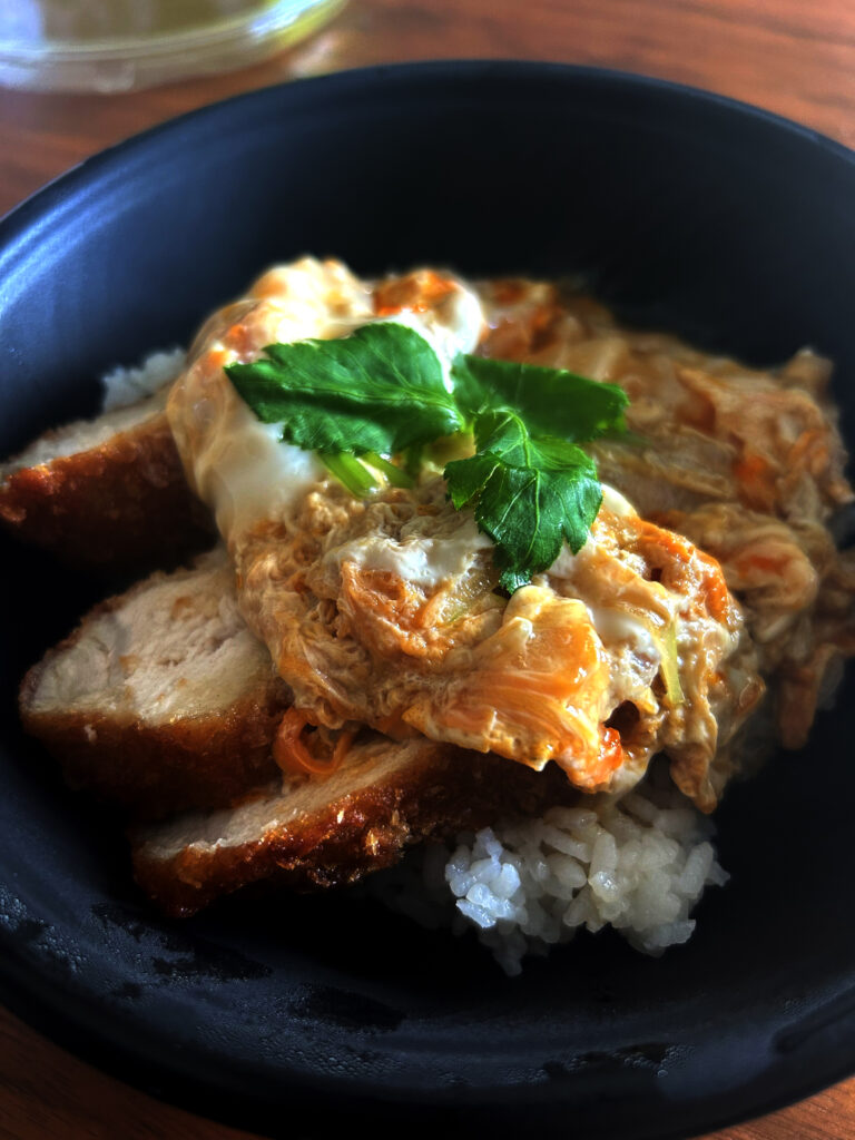 厚みかつ丼